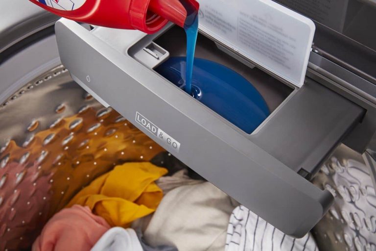 Where to Put Detergent in a Whirlpool Washing Machine (Explained ...