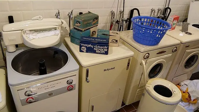 How to clean Hotpoint washing machine (All the Parts)