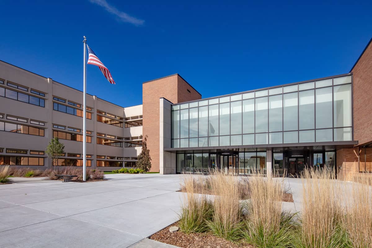 Where Are Whirlpool Washers Made? (All You Need To Know) Diary of Spaces