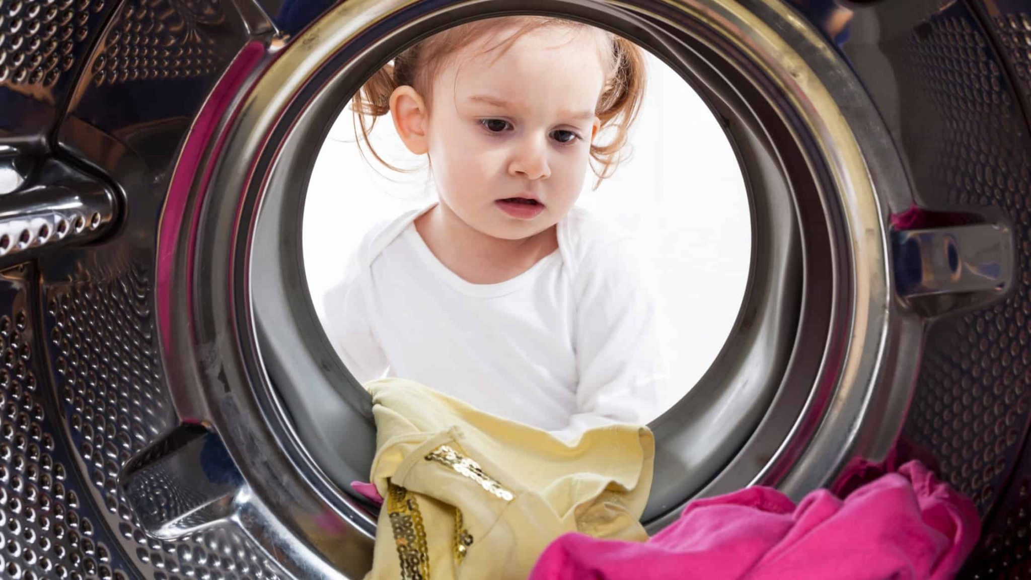 Pros And Cons Of Pedestals For Washing Machines (All You Need To Know